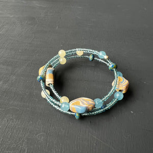 Blue & Tan memory wire bracelet
