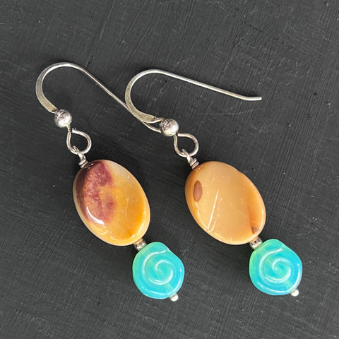 Mookaite with green shell-shape glass earrings