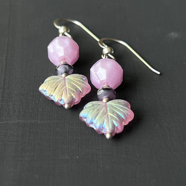 Pink/amethyst-color leaf glass earrings