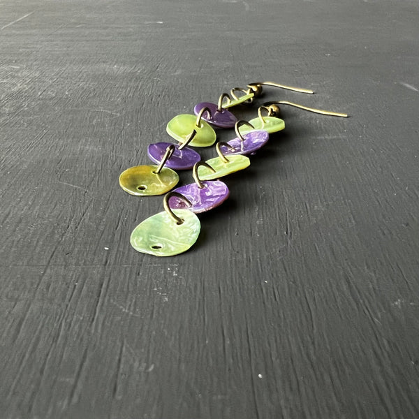 Two-color dyed shell drop earrings