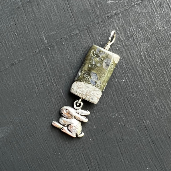 Stone and rabbit charm pendant